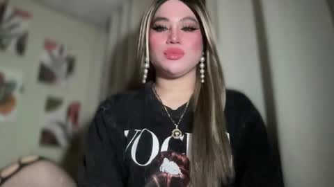 Snapshot of naughtyrosecum chatting on March 7, 2:34 pm Rose Wilson online show from March 7, 2:34 pm