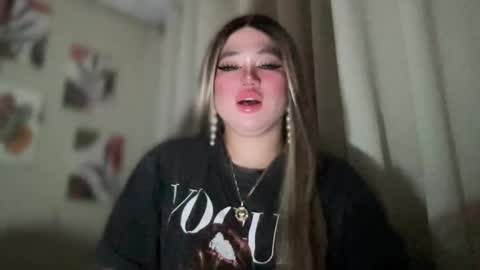 Snapshot of naughtyrosecum chatting on March 7, 6:11 pm Rose Wilson online show from March 7, 6:11 pm