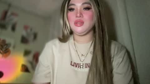 Snapshot of naughtyrosecum chatting on February 22, 7:34 am Rose Wilson online show from February 22, 7:34 am