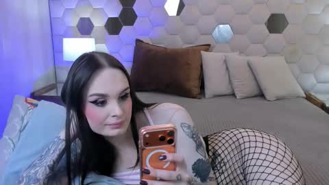 naughtyylory online show from March 8, 9:13 am