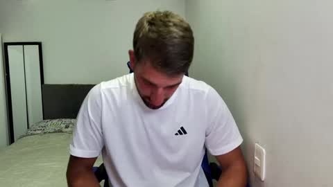 Nico online show from February 19, 8:08 pm