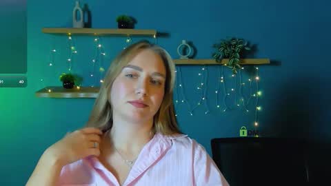 naya_dream online show from December 17, 12:12 pm