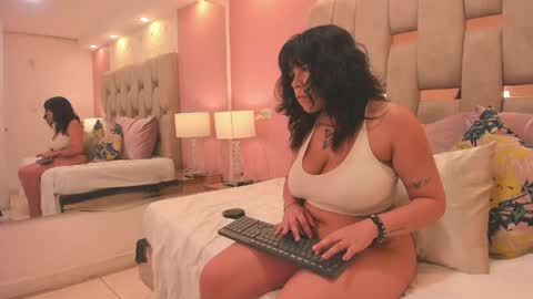 Nazariego online show from May 20, 9:54 pm