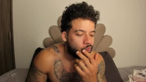 Nei turn green online show from October 9, 9:48 am