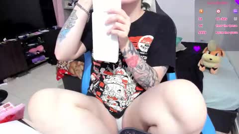 Geek Nicole    im Neeko UwU online show from November 7, 5:04 pm