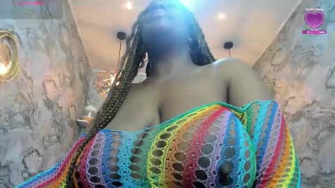 Snapshot of neffertiry_ebonny chatting on October 8, 4:13 pm Nefer online show from October 8, 4:13 pm