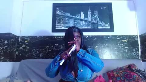  CHIKY  online show from March 19, 3:23 am