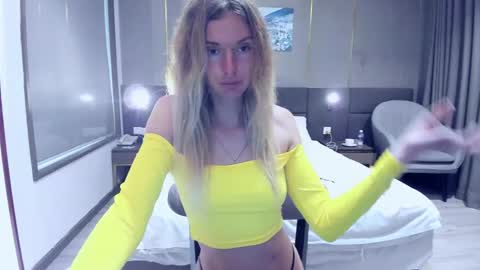 neighbours_love online show from December 25, 9:24 am