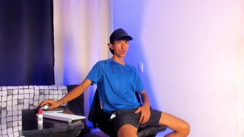 neitan online show from April 21, 9:16 am