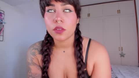 Miss Elaine New account online show from February 3, 2:54 pm