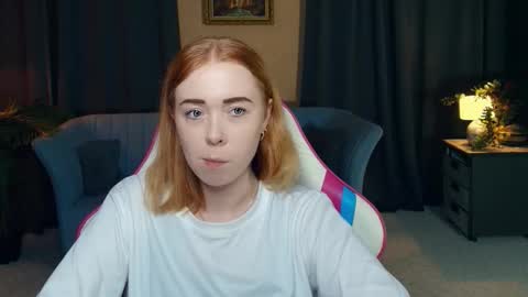 Nelli online show from December 3, 8:42 pm