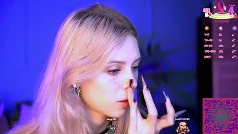 I am Nelly3 online show from September 20, 9:07 pm