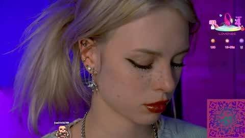 I am Nelly3 online show from October 8, 6:47 pm