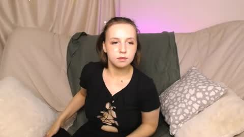 nellydrew online show from July 9, 7:45 am