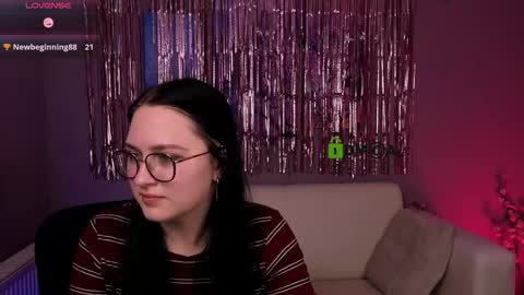 nellyfae online show from February 24, 12:30 pm