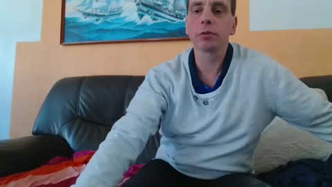 Snapshot of nenees chatting on February 23, 12:16 pm nenees online show from February 23, 12:16 pm