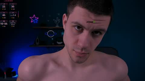 neo_raze_ online show from March 22, 8:13 pm