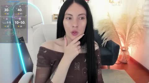 Sarah  online show from December 4, 3:28 am