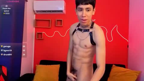 just Daniel  online show from March 20, 9:31 pm