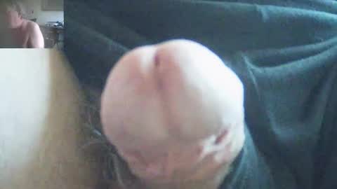 neohiom4f online show from April 19, 8:00 pm