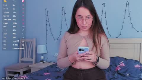 Riley online show from December 2, 10:24 am