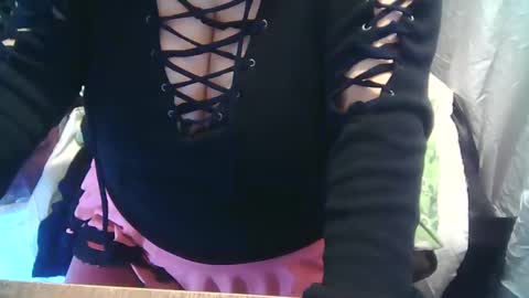 neslihan online show from February 2, 10:28 pm