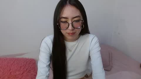 Nessa online show from April 17, 6:16 am