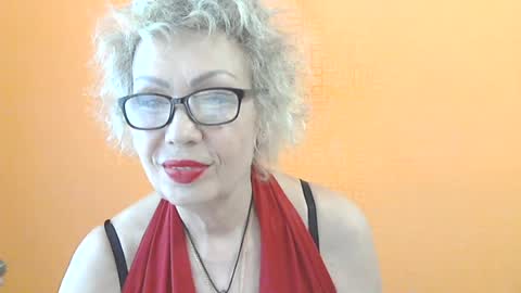 NessyJenixs online show from June 16, 7:34 am