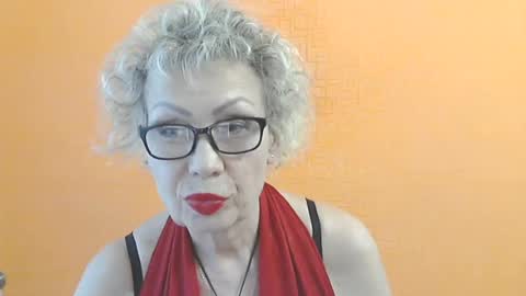 NessyJenixs online show from June 12, 1:54 pm