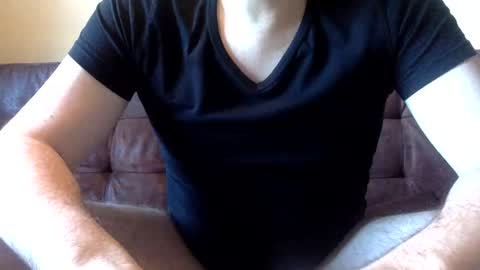 Neu242Gierig online show from February 19, 7:28 am