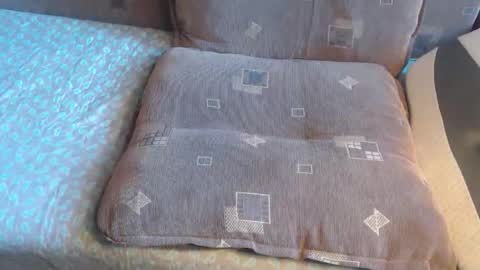 Lilly  online show from October 20, 10:42 am