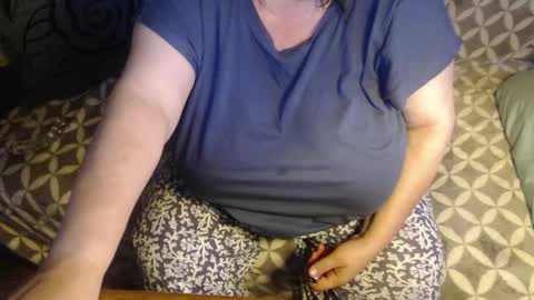 Lilly  online show from June 5, 2:29 am