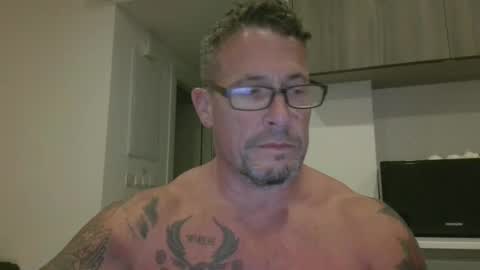 Newbdes online show from February 6, 3:52 pm