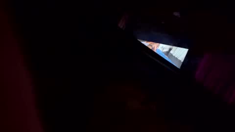 Snapshot of newby101 chatting on December 31, 3:53 pm Meow Meow online show from December 31, 3:53 pm