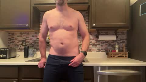 newguy_097 online show from January 9, 3:01 am