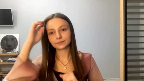 Agne online show from November 21, 2:15 pm