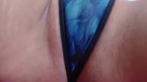 nextdoor_fantasy online show from December 20, 4:30 am