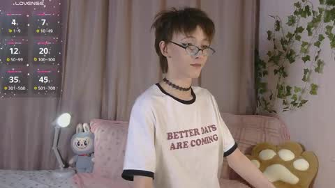 NextVibe1 online show from April 17, 4:53 pm