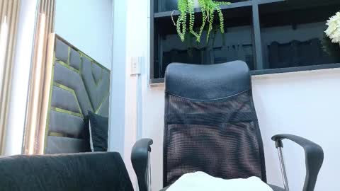 neytanmalcon online show from January 11, 1:00 am