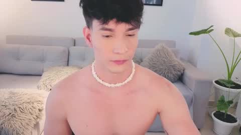 Snapshot of neythan__blaze chatting on September 12, 6:54 pm   online show from September 12, 6:54 pm