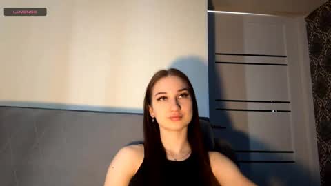 Kate Ng online show from April 18, 12:07 pm