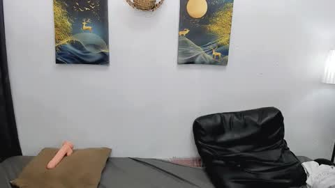 nhics and hades online show from November 16, 4:14 am