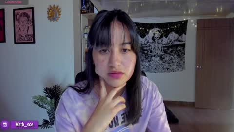 Nia online show from February 4, 7:55 pm