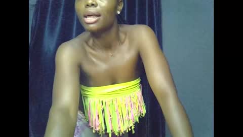 Niababy5 online show from February 28, 5:22 am