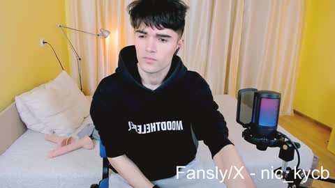 Nick PVT is open FanslyTwitter - Nic kycb online show from December 10, 5:44 pm