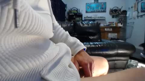 niceasscammo69 online show from November 25, 5:45 pm