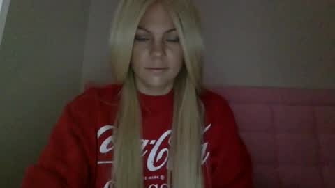 Amber online show from November 22, 12:36 pm