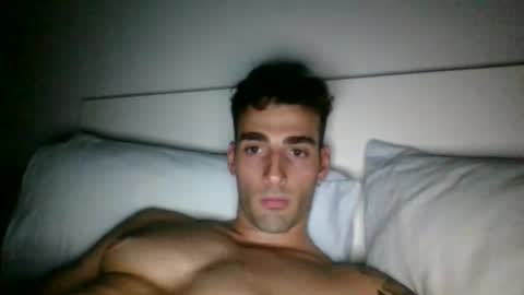 Snapshot of nicegguy9826 chatting on October 10, 9:59 am nicegguy9826 online show from October 10, 9:59 am