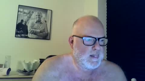 Snapshot of nicexxdane chatting on October 11, 3:44 am nicexxdane online show from October 11, 3:44 am