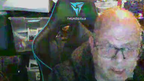 nicholaastavrou19 online show from April 15, 7:23 am